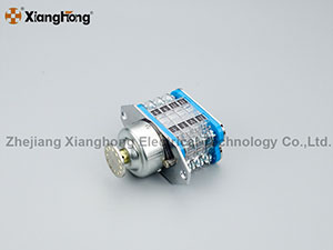 F6-IIK系列輔助開關